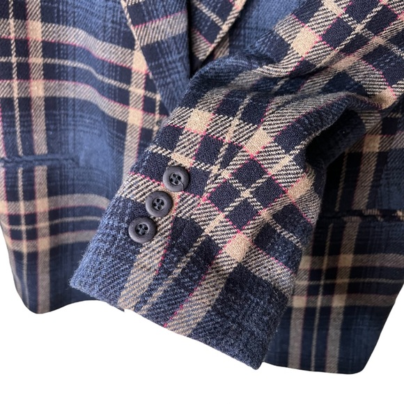 Vintage Oversized Plaid Wool Blend Blazer - Picture 4 of 5
